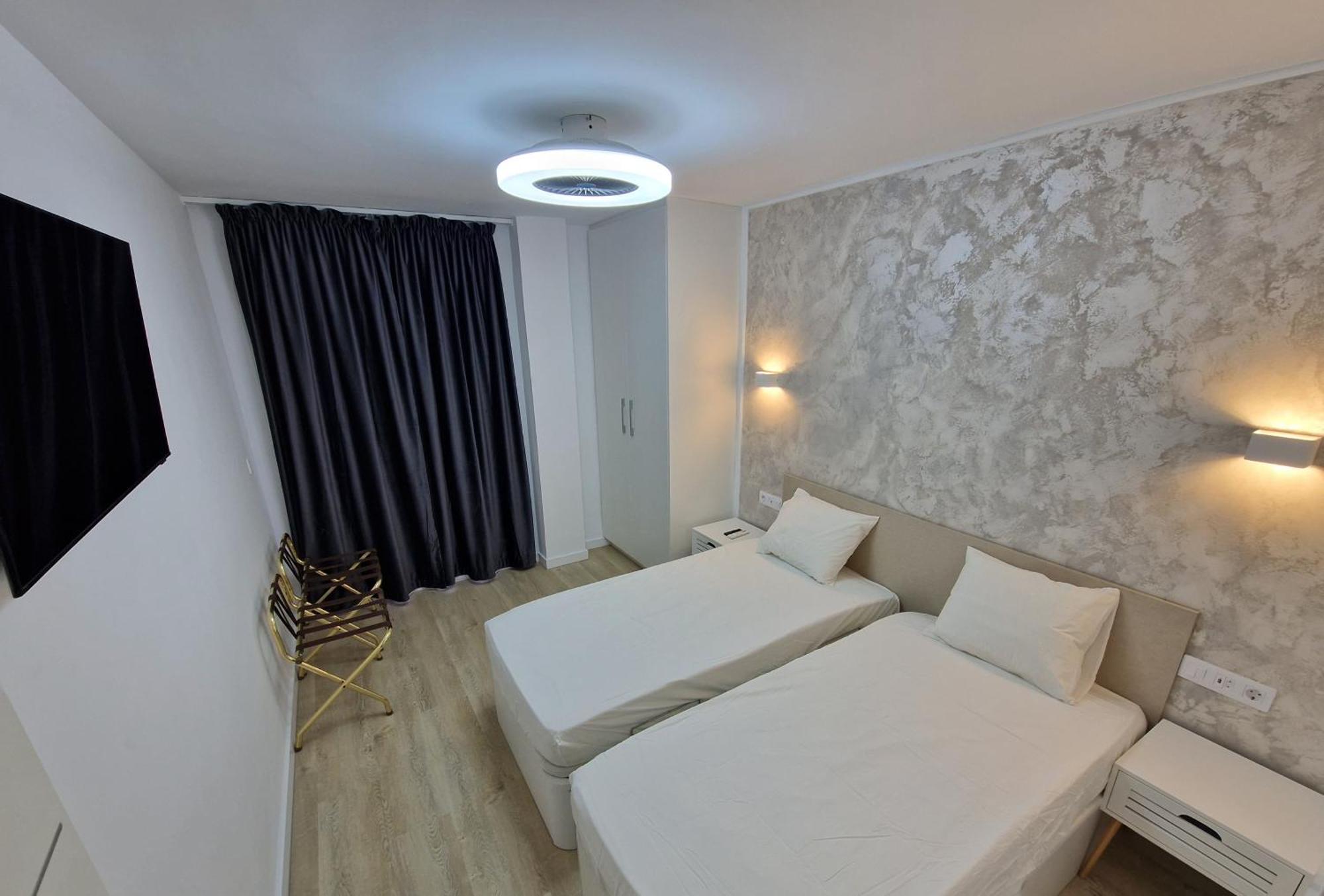 Old Town 1 St Floor, Near The Beach بينايدورم المظهر الخارجي الصورة